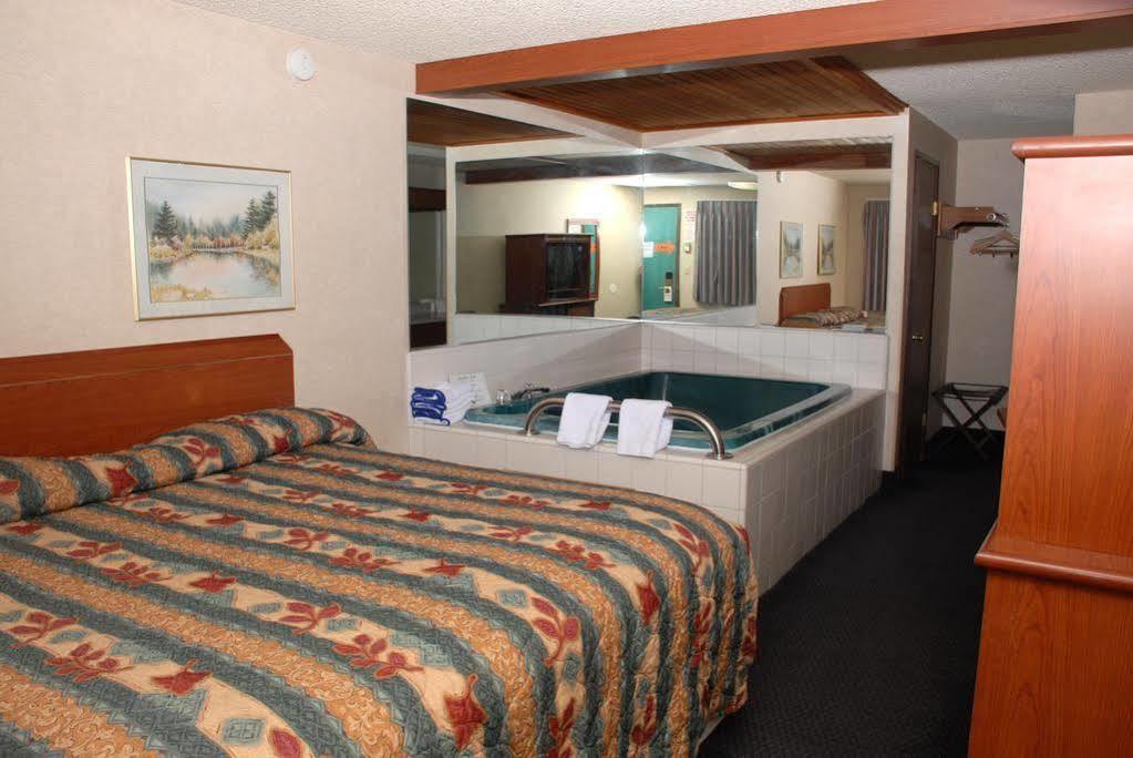 Redmond Inn Экстерьер фото