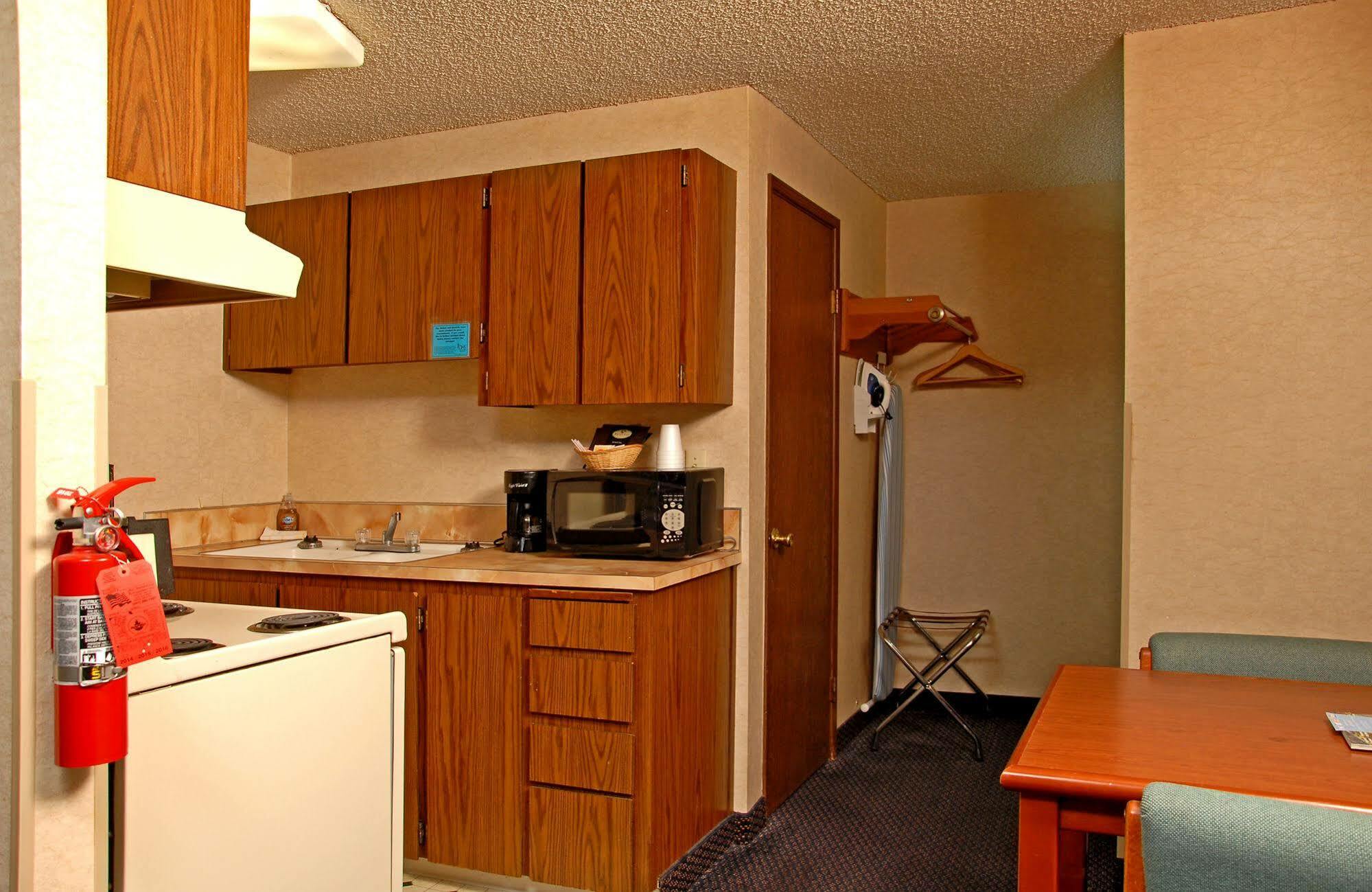 Redmond Inn Экстерьер фото